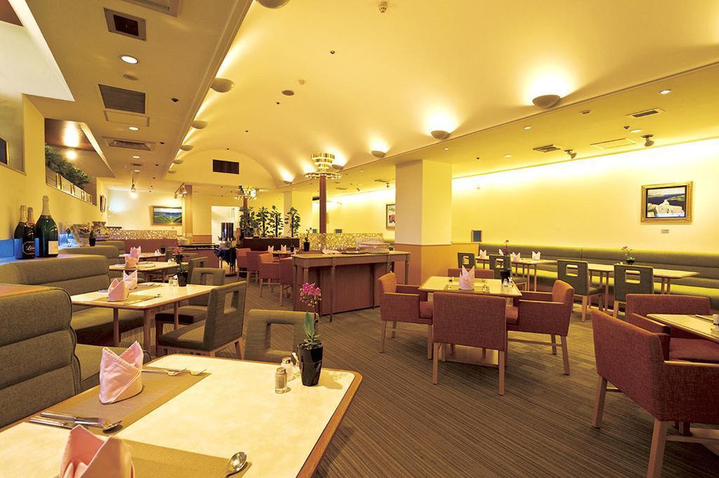 Orion Hotel נאהא מראה חיצוני תמונה