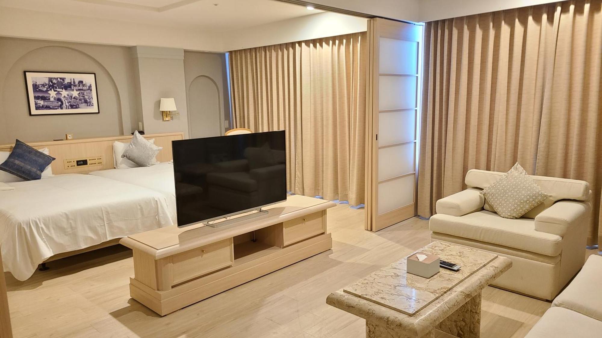 Orion Hotel נאהא מראה חיצוני תמונה