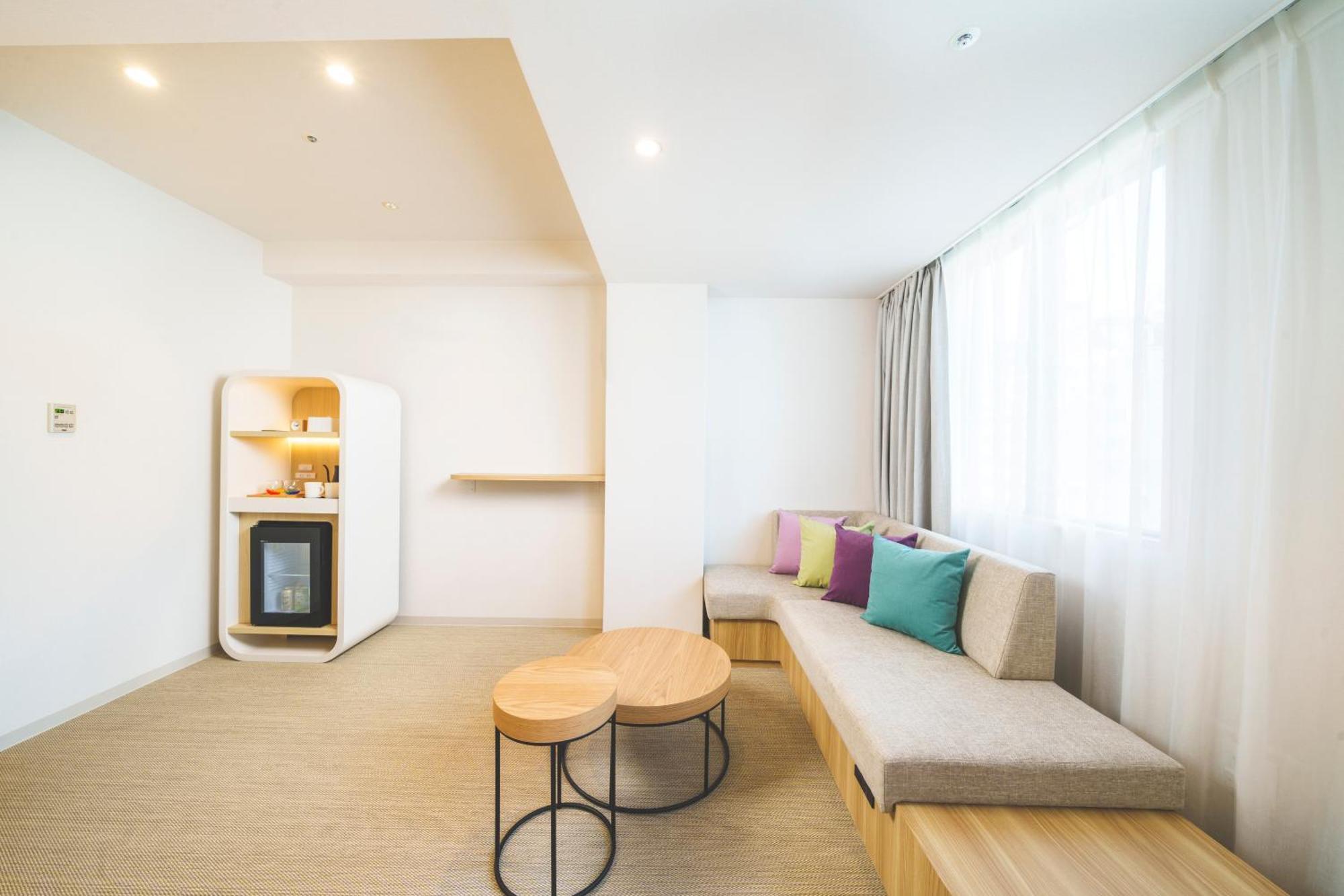 Orion Hotel נאהא מראה חיצוני תמונה
